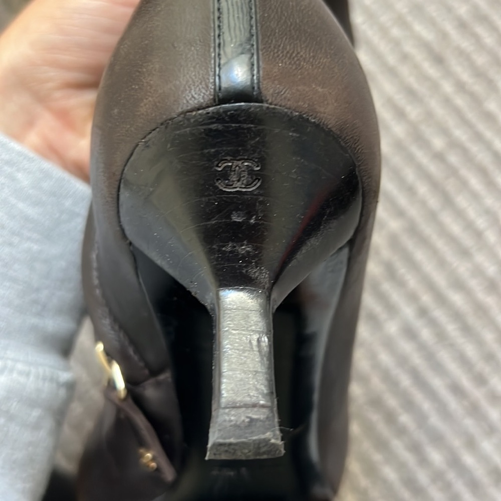 Vintage Chanel Brown Leather Bootie - Picture 16 of 16